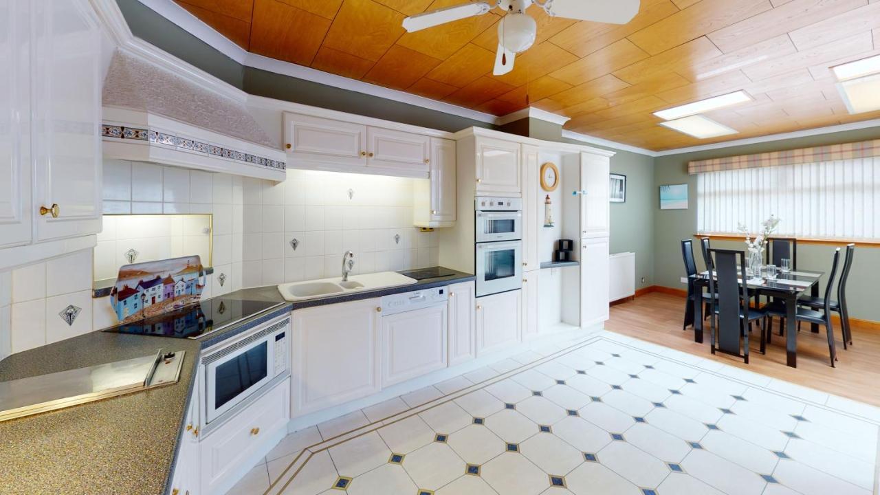 Puffins Nest Villa Gardenstown ภายนอก รูปภาพ