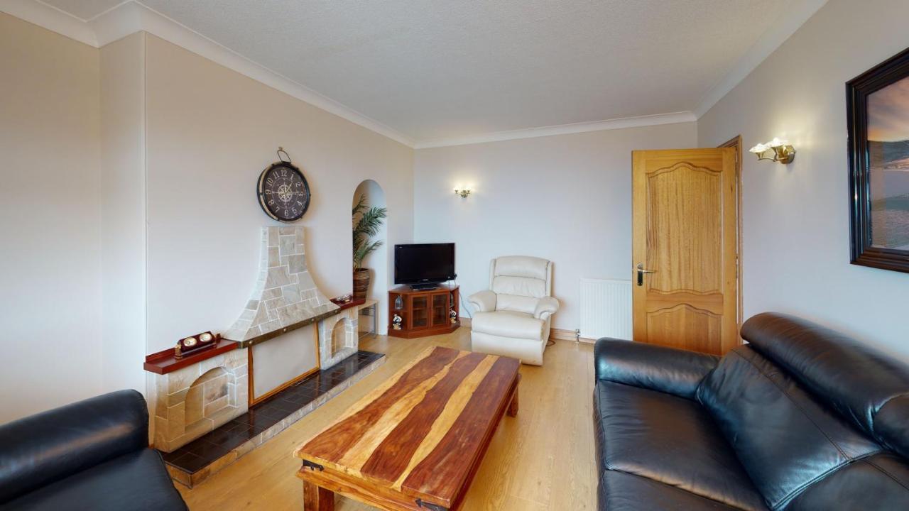 Puffins Nest Villa Gardenstown ภายนอก รูปภาพ